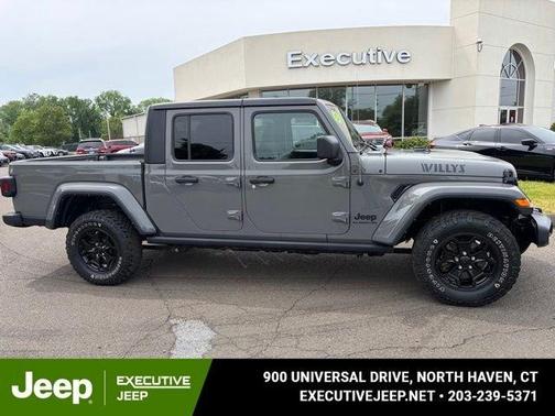 Gray 2021 Jeep Gladiator Sport