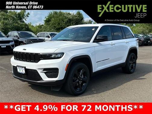 2025 Jeep Grand Cherokee Laredo