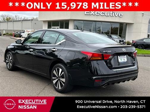 2022 Nissan Altima 2.5 SL