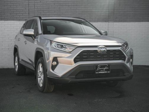 Silver Sky Metallic 2021 Toyota RAV4 Hybrid XLE