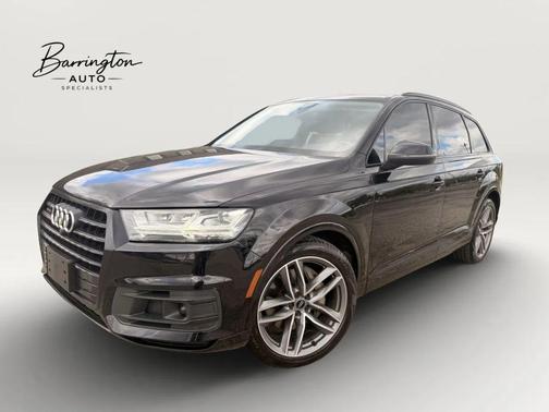 Black 2018 Audi Q7 3.0T Prestige