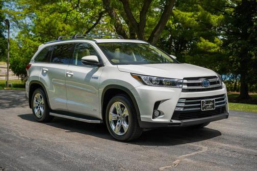 Blizzard Pearl 2018 Toyota Highlander Hybrid Limited