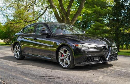 Alfa Black 2019 Alfa Romeo Giulia Ti Sport