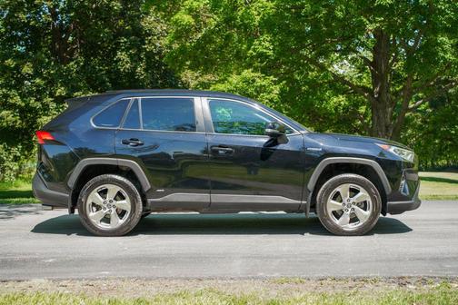 Midnight Black Metallic 2021 Toyota RAV4 Hybrid XLE Premium