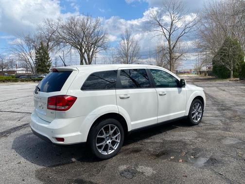 Vice White 2018 Dodge Journey GT