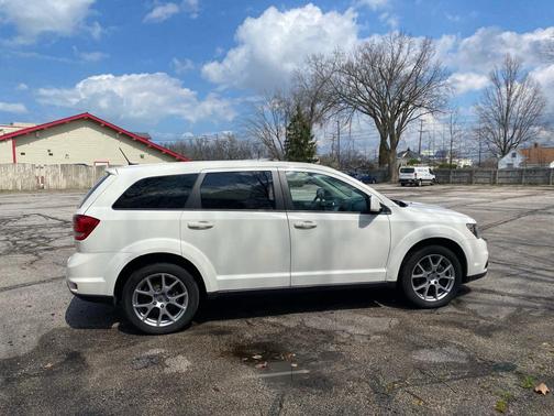 Vice White 2018 Dodge Journey GT