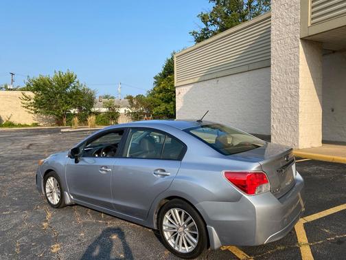 2012 Subaru Impreza 2.0i Limited