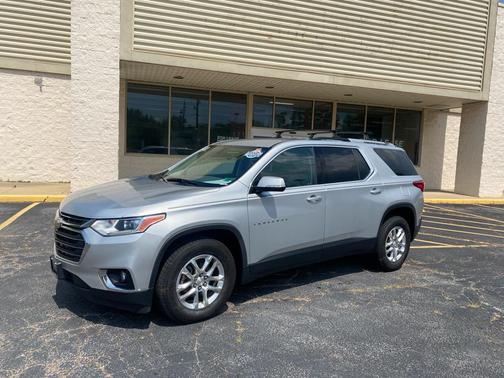 2018 Chevrolet Traverse LT Cloth