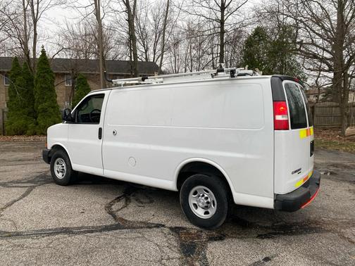 2016 Chevrolet Express 2500 Work Van