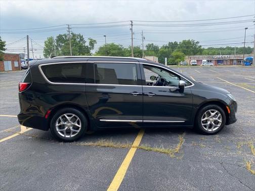 2017 Chrysler Pacifica Limited
