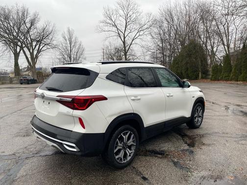 2021 Kia Seltos EX