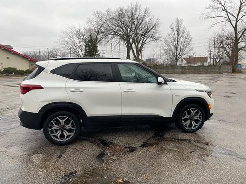 2021 Kia Seltos EX