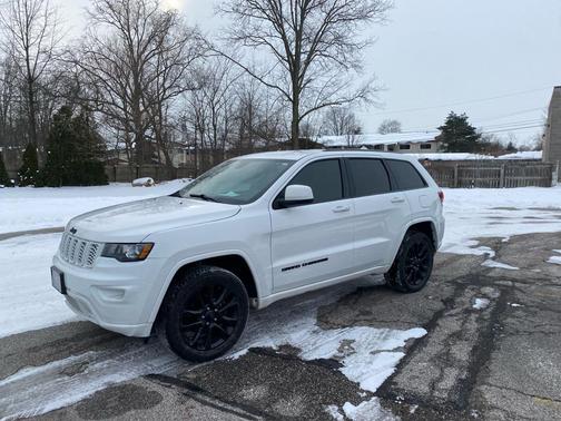 2018 Jeep Grand Cherokee Altitude