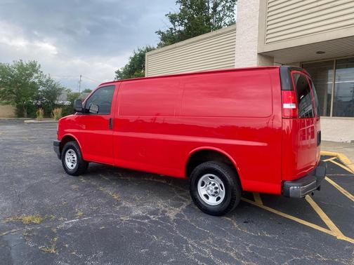 2020 Chevrolet Express 2500 RWD 2500 Regular Wheelbase WT