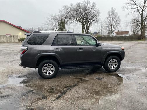 GREY 2014 Toyota 4Runner SR5