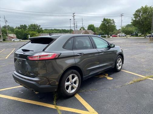 2019 Ford Edge SE
