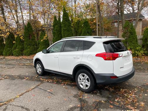 2013 Toyota RAV4 LE
