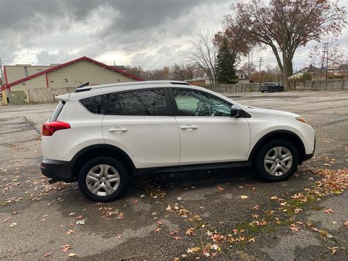 2013 Toyota RAV4 LE