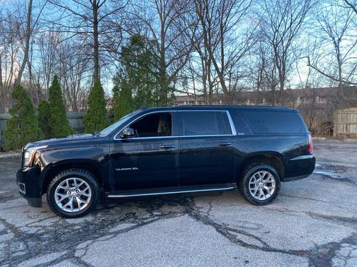 2018 GMC Yukon XL SLE