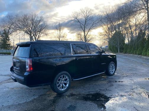 2018 GMC Yukon XL SLE