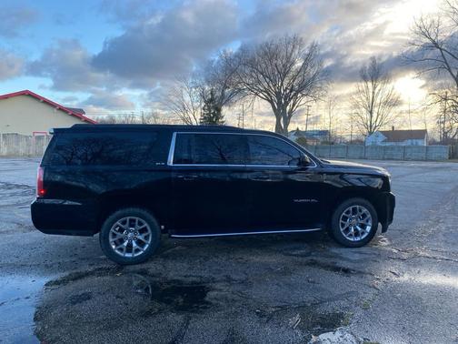 2018 GMC Yukon XL SLE