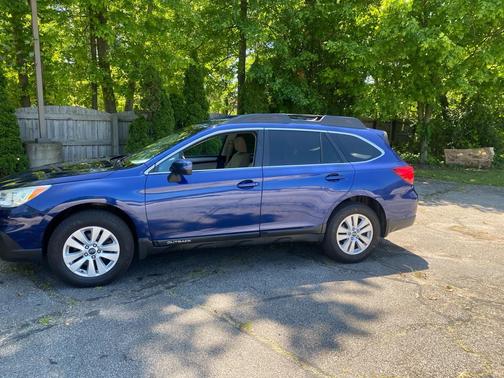 BLUE 2016 Subaru Outback 2.5i Premium