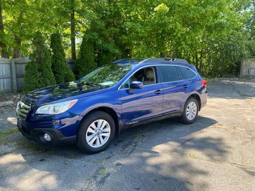 BLUE 2016 Subaru Outback 2.5i Premium
