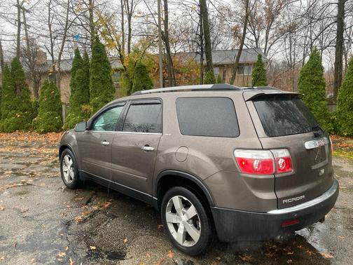 2011 GMC Acadia SLT-1