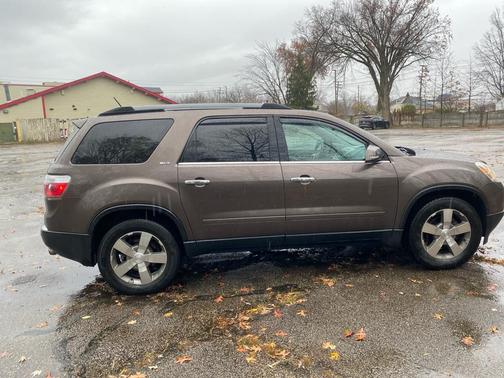 2011 GMC Acadia SLT-1