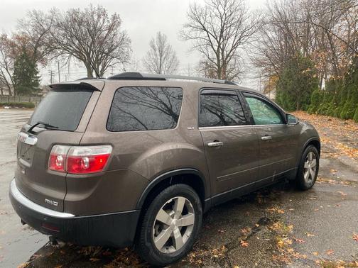 2011 GMC Acadia SLT-1