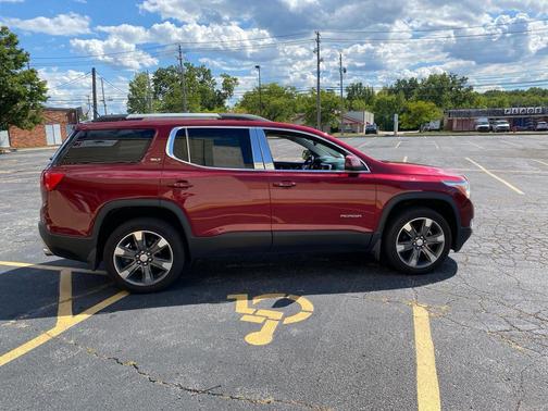 2017 GMC Acadia SLT-2