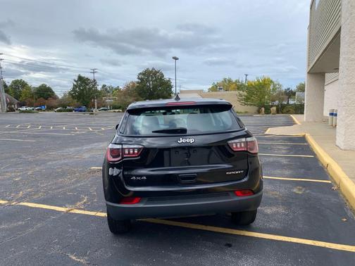 2018 Jeep Compass Sport