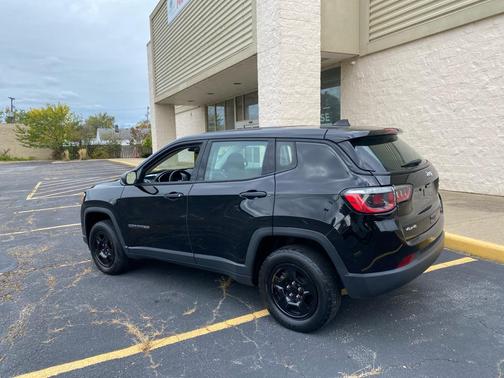 2018 Jeep Compass Sport