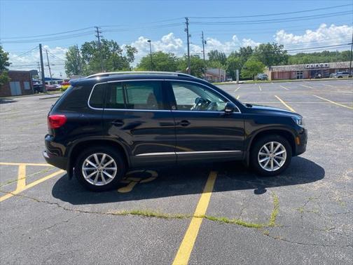 2017 Volkswagen Tiguan 2.0T Wolfsburg Edition