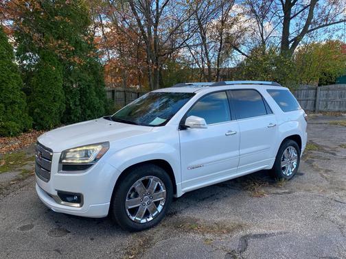 2016 GMC Acadia Denali