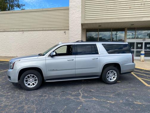 2018 GMC Yukon XL SLT