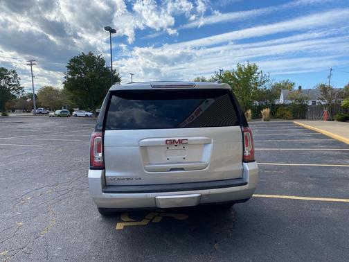 2018 GMC Yukon XL SLT