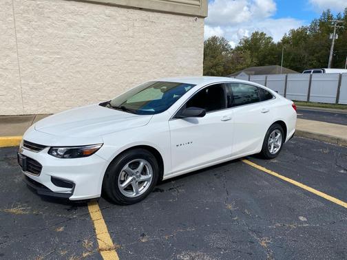 2017 Chevrolet Malibu 1LS