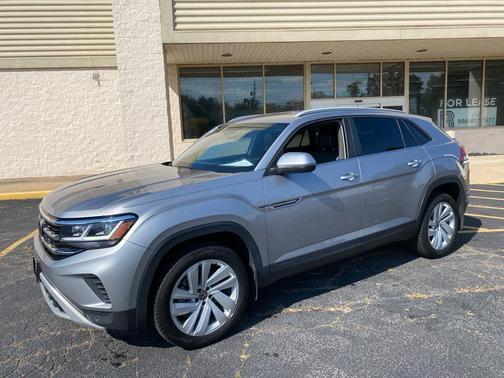 2021 Volkswagen Atlas Cross Sport 2.0T SE w/Technology 4MOTION