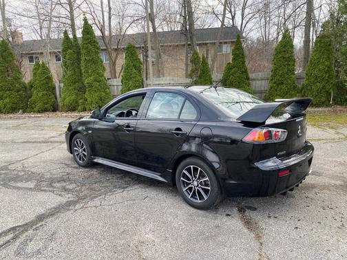 Labrador Black Pearl 2017 Mitsubishi Lancer ES