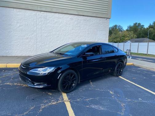2016 Chrysler 200 S