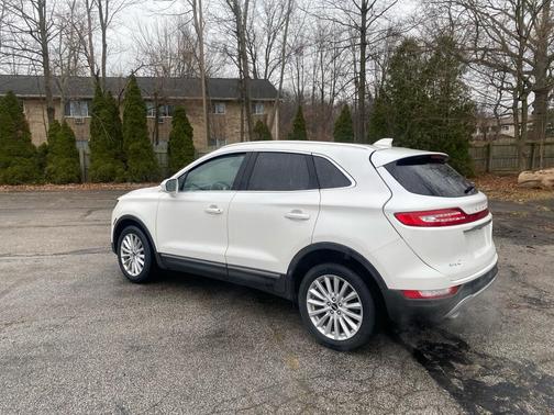 2019 Lincoln MKC Standard