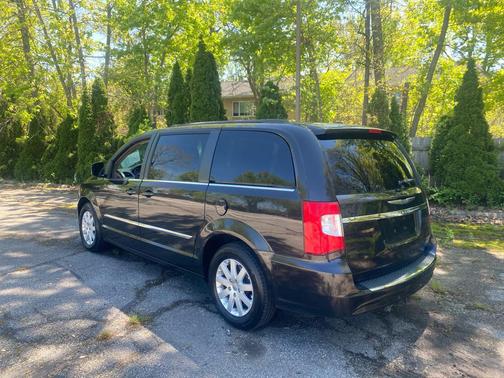 Mocha Java Pearlcoat 2014 Chrysler Town & Country Touring