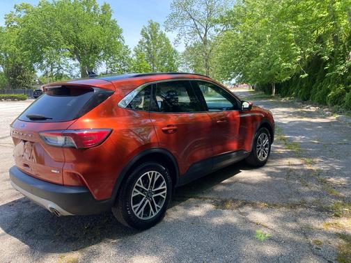 Sedona Orange Metallic 2020 Ford Escape SEL