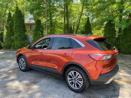 Sedona Orange Metallic 2020 Ford Escape SEL