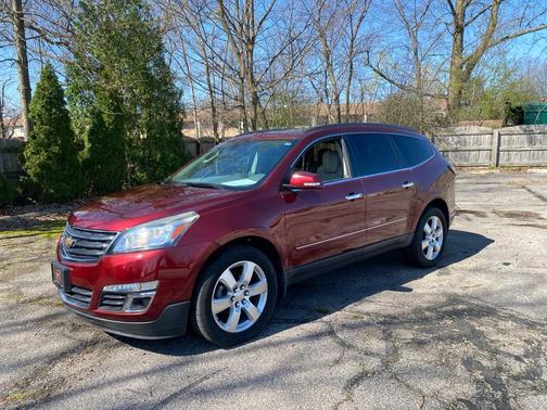 Siren Red Tintcoat 2017 Chevrolet Traverse Premier