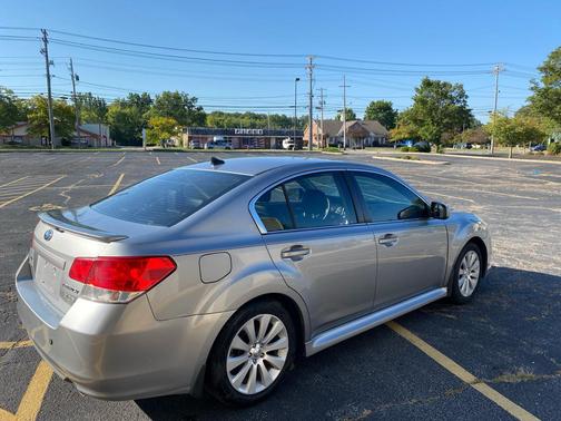 2011 Subaru Legacy Limited