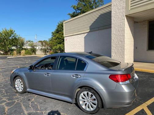 2011 Subaru Legacy Limited