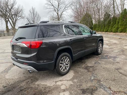 2019 GMC Acadia SLE-2
