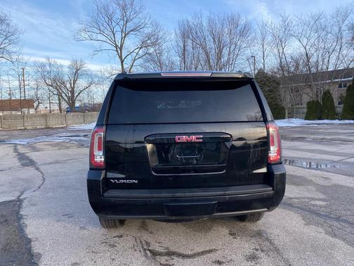 2018 GMC Yukon SLT